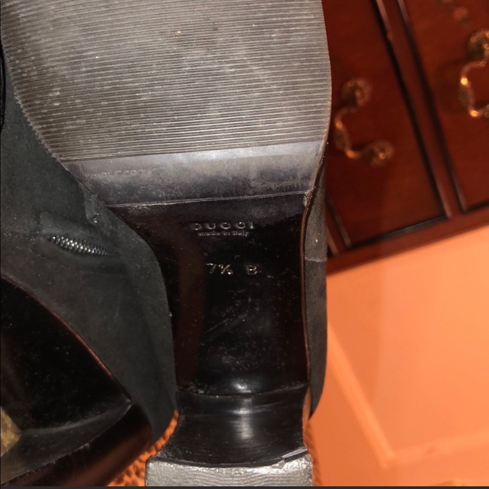🚫SOLD🚫🎉HP 🎉Gucci womens boots - Picture 6 of 8